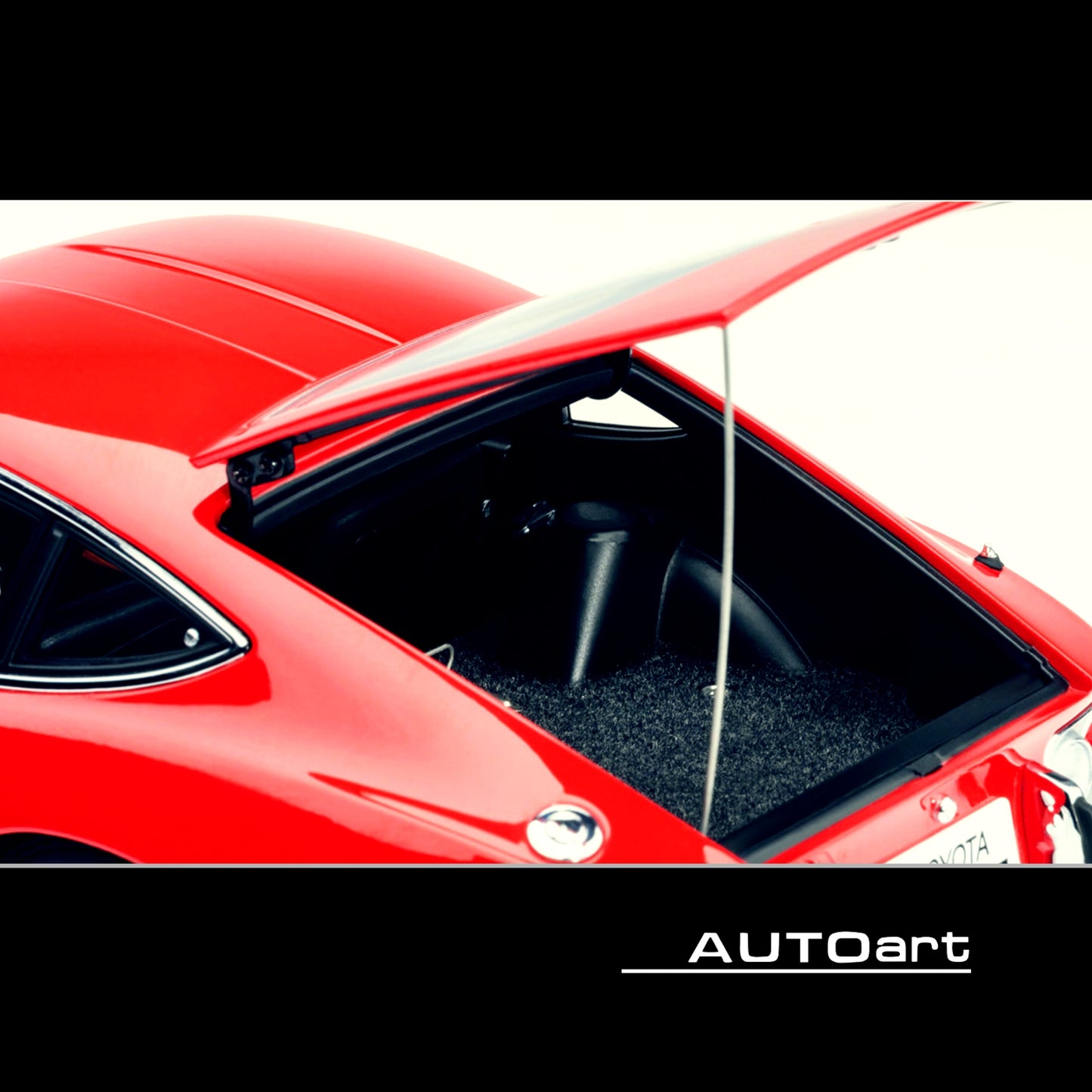 1967 Toyota 2000GT RHD (Right Hand Drive) by Autoart