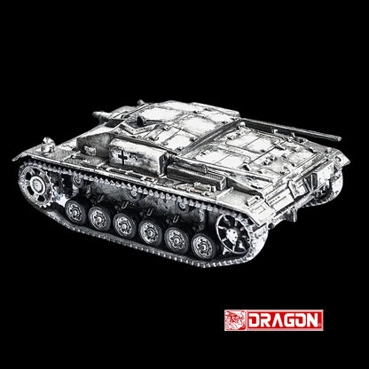 Germany StuG. III Ausf.E Tank Winter Camouflage "StuG.Abt. 202 Russia" (1942) "NEO Dragon Armor" Series 1/72 Plastic Model by Dragon Models