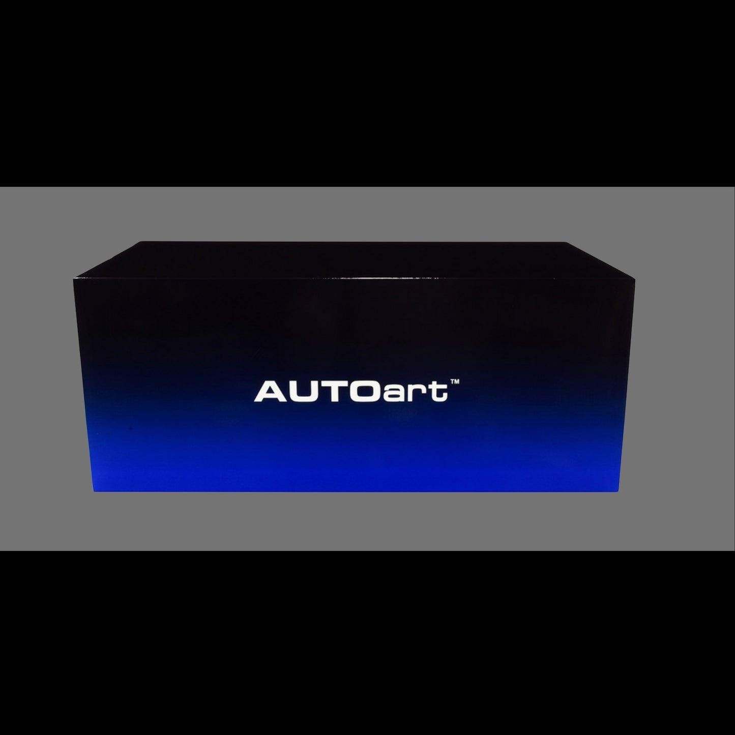 AUTOart McLaren Senna “Trophy” Kyanos Blue/Black w/ Carbon Accents 1/18 Composite Model Car (Working Spoiler)