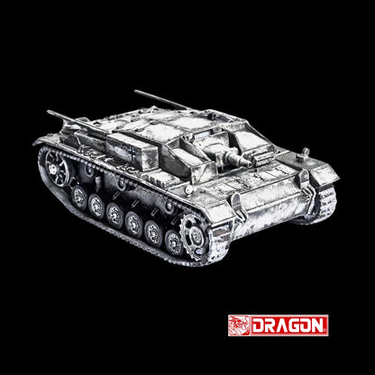 Germany StuG. III Ausf.E Tank Winter Camouflage "StuG.Abt. 202 Russia" (1942) "NEO Dragon Armor" Series 1/72 Plastic Model by Dragon Models