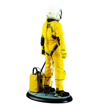 U-2 "Dragon Lady" Pilot Polyresin Statue "Statue Series" 1/8 Scale Model by Hobby Master