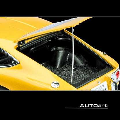 1967 Toyota 2000GT RHD (Right Hand Drive) by Autoart
