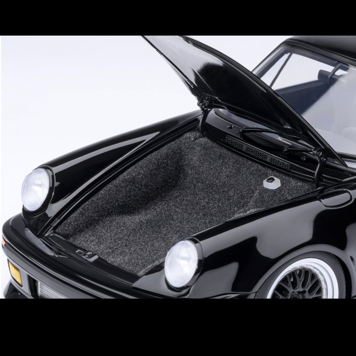 Porsche 911 (930) Turbo "Blackbird" Black "Wangan Midnight - Comic #1 Version" Manga 1/18 Model Car by Autoart