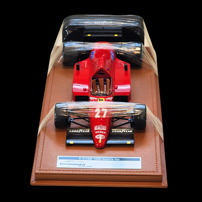 1986 FERRARI F1 1:18 SCALE RACE CAR